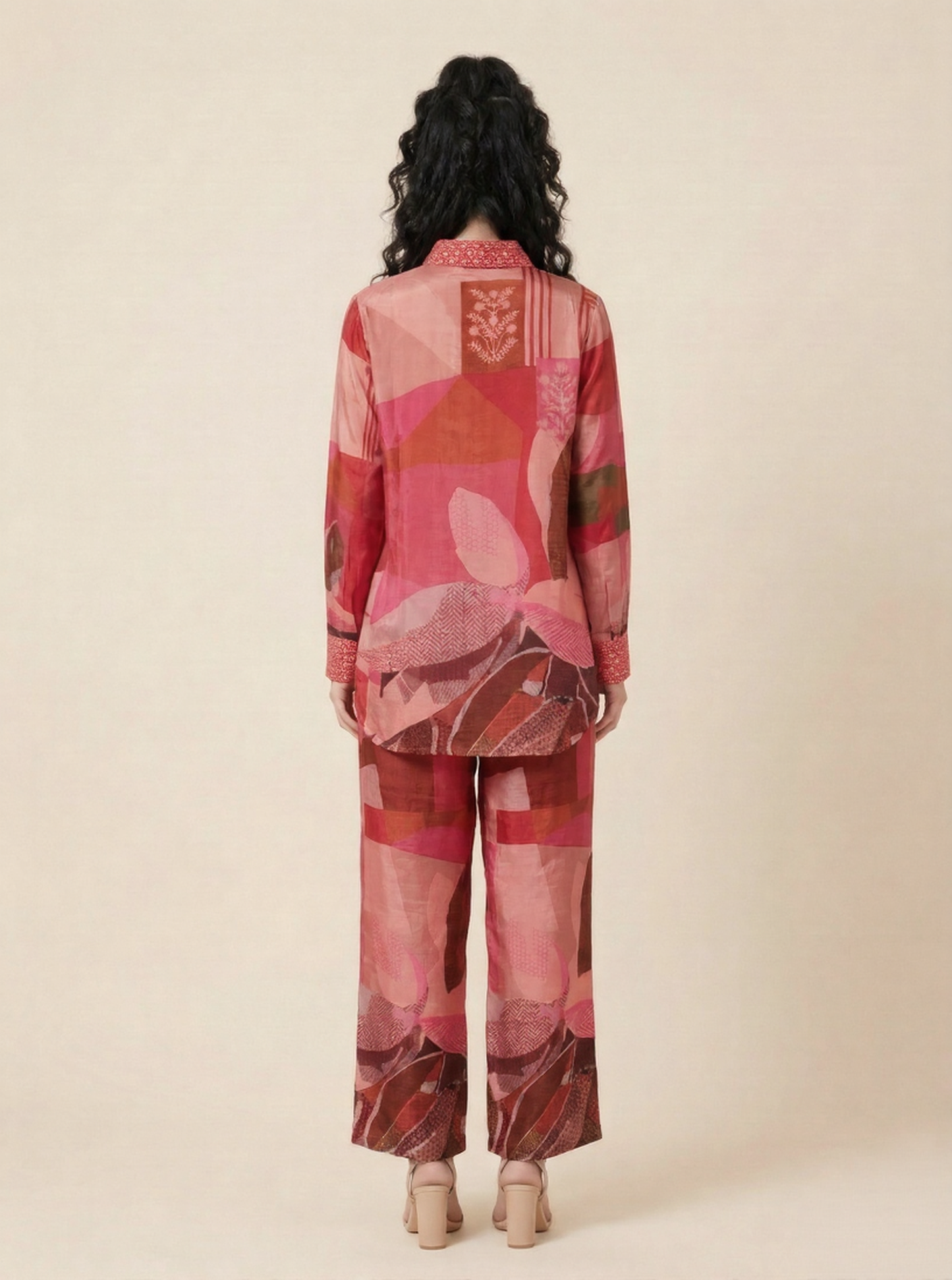 The Modern Muse Abstract Crepe Cord Set