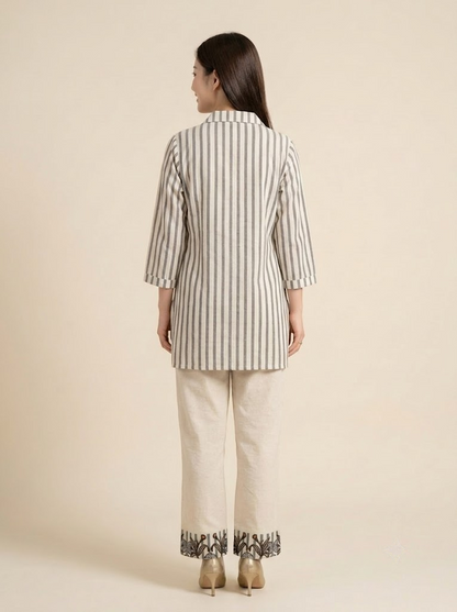 Elegance in Motion: Handloom Cotton Co-ord Set with 3/4 Sleeves