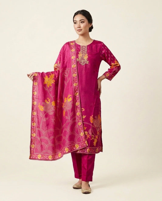 Urban Ethnic Magenta Crepe Kurta Set
