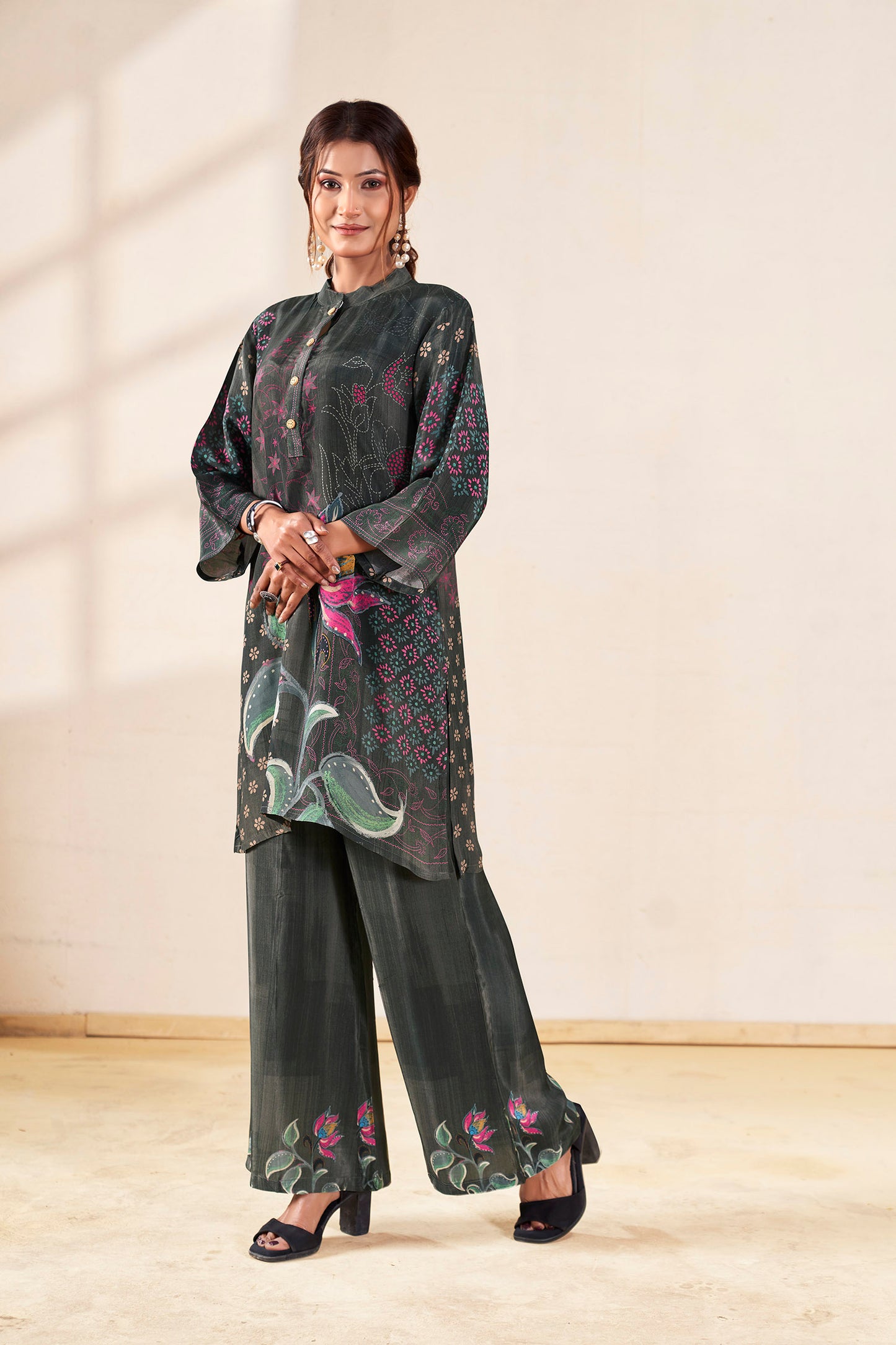 Charcoal Lotus Bloom Pure Crepe Co-ord Set